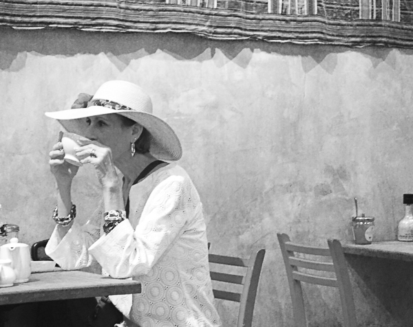 Wendelin_Ray_TeaTime